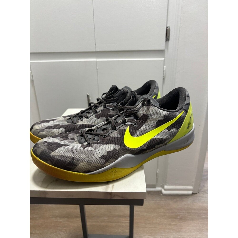 Nike Kobe 8 VIII System Grey Camo Volt 555035-063 Mens Size 16